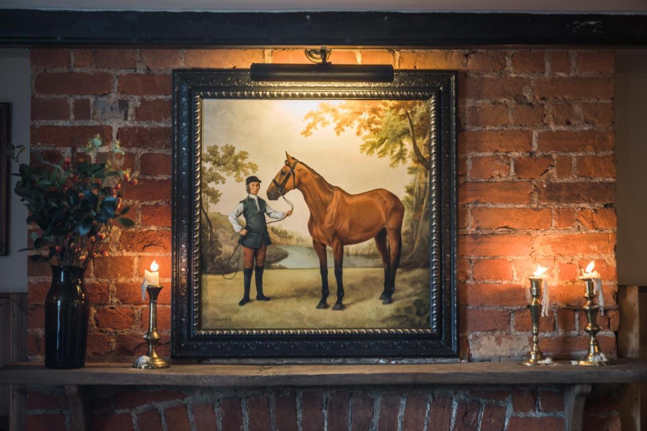 The Horse And Groom Inn Chichester Exterior photo